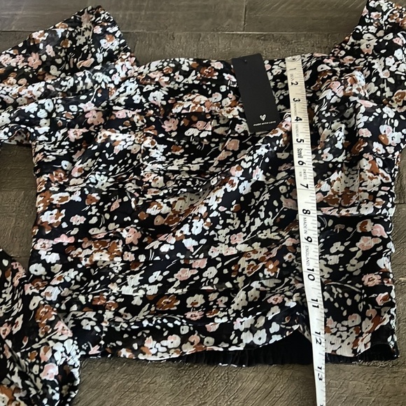 Mood Setter Black Floral Print Ruched Long Sleeve Top - Picture 8 of 9